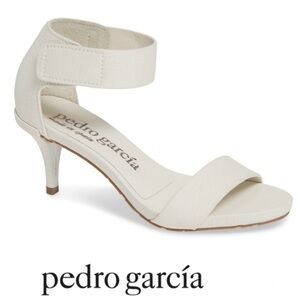 PEDRO GARCIA Winka White Pebbled Leather Ankle Strap Boho Heels Sandals Sz 38.5